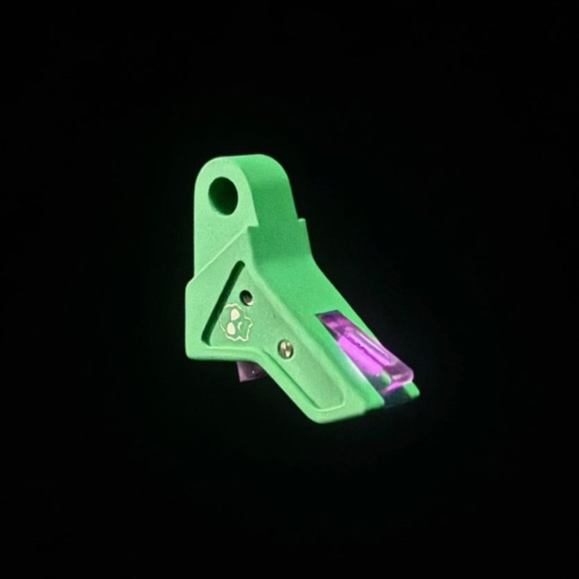 LIMITED APE SEA FOAM CLEAR TRIGGER (CLEAR SAFETY & PINK GLOW) - Image 2