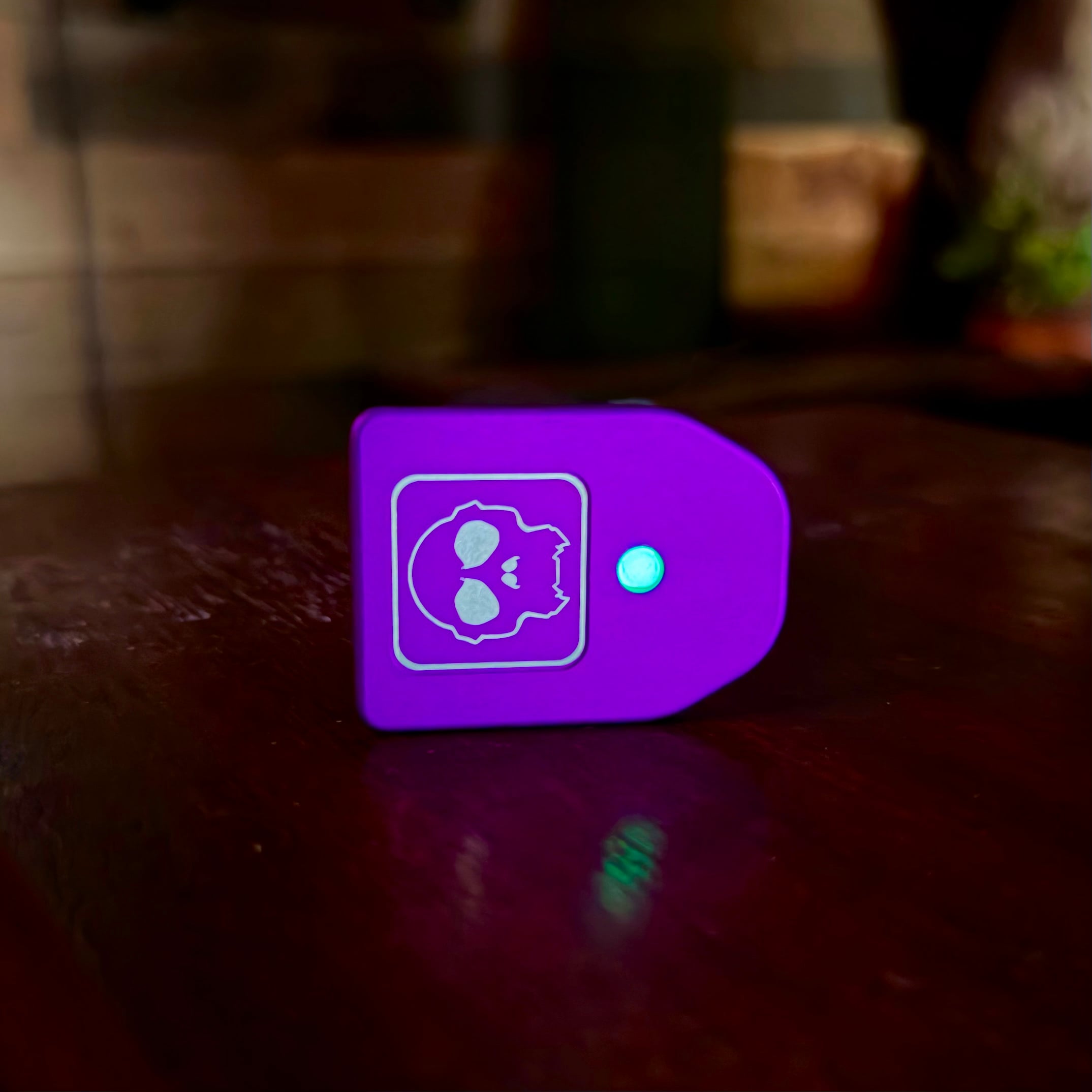 LIMITED STRIKE G19 MAG WITH PURPLE APE PLUS ZERO & GLOW PLATE - Image 2